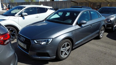 Audi A3 Sedan 35 TDI 110 kW (150 CV) S tronic 10 Audi A3 Sedan 35 TDI 110 kW (150 CV) S tronic 10