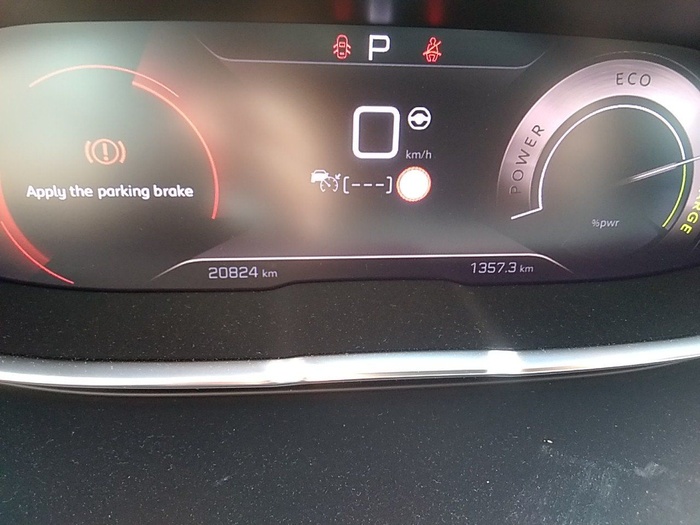 Peugeot 5008 Hybrid 1.2 GT eDCS6 100 kW (136 CV) Vehículo usado en Madrid Peugeot 5008 Hybrid 1.2 GT eDCS6 100 kW (136 CV) Vehículo usado en Madrid