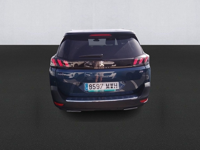 Peugeot 5008 Hybrid 1.2 GT eDCS6 100 kW (136 CV) Vehículo usado en Madrid Peugeot 5008 Hybrid 1.2 GT eDCS6 100 kW (136 CV) Vehículo usado en Madrid