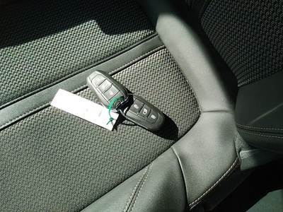 Peugeot 5008 Hybrid 1.2 GT eDCS6 100 kW (136 CV) 14 Peugeot 5008 Hybrid 1.2 GT eDCS6 100 kW (136 CV) 14