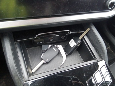 Kia Sportage 1.6 T-GDi HEV Drive 4x2 171 kW (230 CV) 11 Kia Sportage 1.6 T-GDi HEV Drive 4x2 171 kW (230 CV) 11