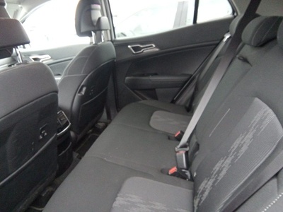 Kia Sportage 1.6 T-GDi HEV Drive 4x2 171 kW (230 CV) 9 Kia Sportage 1.6 T-GDi HEV Drive 4x2 171 kW (230 CV) 9