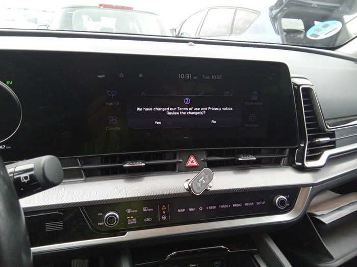 Kia Sportage 1.6 T-GDi HEV Drive 4x2 171 kW (230 CV) Vehículo usado en Madrid Kia Sportage 1.6 T-GDi HEV Drive 4x2 171 kW (230 CV) Vehículo usado en Madrid