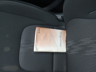 Kia Sportage 1.6 T-GDi HEV Drive 4x2 171 kW (230 CV) 12 Kia Sportage 1.6 T-GDi HEV Drive 4x2 171 kW (230 CV) 12