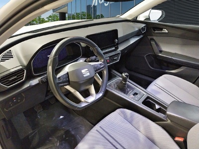 SEAT León 2.0 TDI S&S Style Go 85 kW (115 CV) 7 SEAT León 2.0 TDI S&S Style Go 85 kW (115 CV) 7