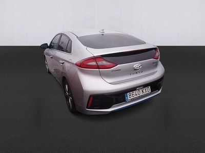 Hyundai Ioniq 1.6 GDI HEV Tecno DT 104 kW (141 CV) 6 Hyundai Ioniq 1.6 GDI HEV Tecno DT 104 kW (141 CV) 6