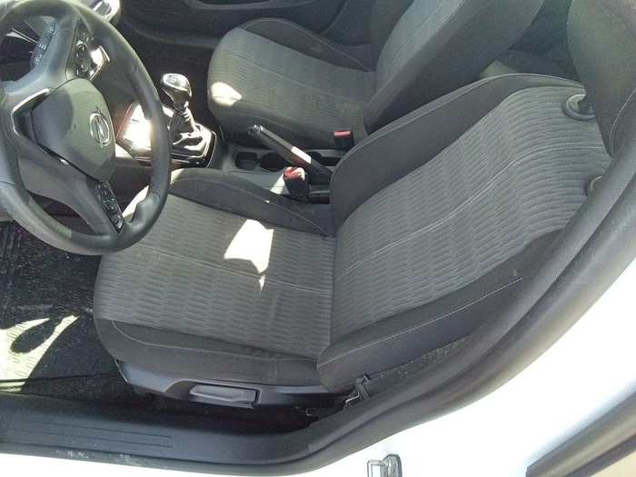 Opel Corsa 1.2 Turbo XHL Edition 74 kW (100 CV) Vehículo usado en Madrid Opel Corsa 1.2 Turbo XHL Edition 74 kW (100 CV) Vehículo usado en Madrid