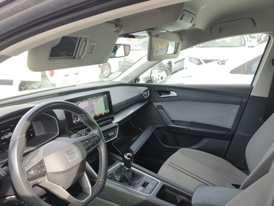 SEAT León 2.0 TDI S&S Style Go 85 kW (115 CV) 12 SEAT León 2.0 TDI S&S Style Go 85 kW (115 CV) 12