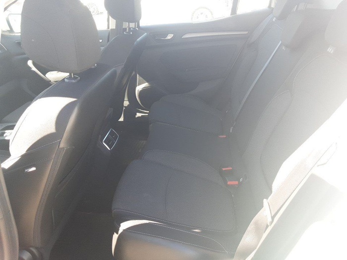 Renault Megane Equilibre Blue dCi 85 kW (115 CV) Vehículo usado en Madrid Renault Megane Equilibre Blue dCi 85 kW (115 CV) Vehículo usado en Madrid