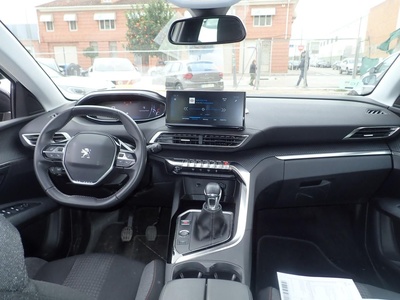 Peugeot 3008 BlueHDi 130 S&S Active Pack 96 kW (130 CV) 8 Peugeot 3008 BlueHDi 130 S&S Active Pack 96 kW (130 CV) 8