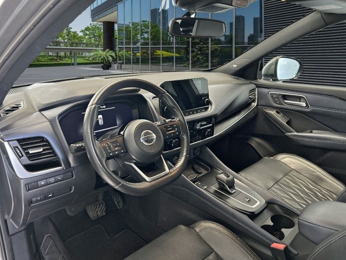 Nissan Qashqai DIG-T 158 MHEV Tekna+ Xtronic 116 kW (158 CV) Vehículo usado en Madrid Nissan Qashqai DIG-T 158 MHEV Tekna+ Xtronic 116 kW (158 CV) Vehículo usado en Madrid