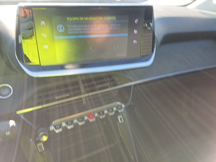 Peugeot e-208 Eléctrico Active 100 kW (136 CV) Vehículo usado en Madrid Peugeot e-208 Eléctrico Active 100 kW (136 CV) Vehículo usado en Madrid