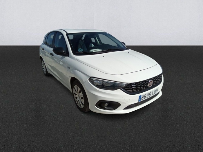 Fiat Tipo 1.6 Multijet Pop Business 88 kW (120 CV) Vehículo usado en Madrid Fiat Tipo 1.6 Multijet Pop Business 88 kW (120 CV) Vehículo usado en Madrid