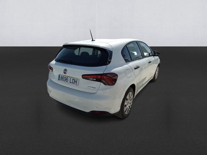 Fiat Tipo 1.6 Multijet Pop Business 88 kW (120 CV) Vehículo usado en Madrid Fiat Tipo 1.6 Multijet Pop Business 88 kW (120 CV) Vehículo usado en Madrid