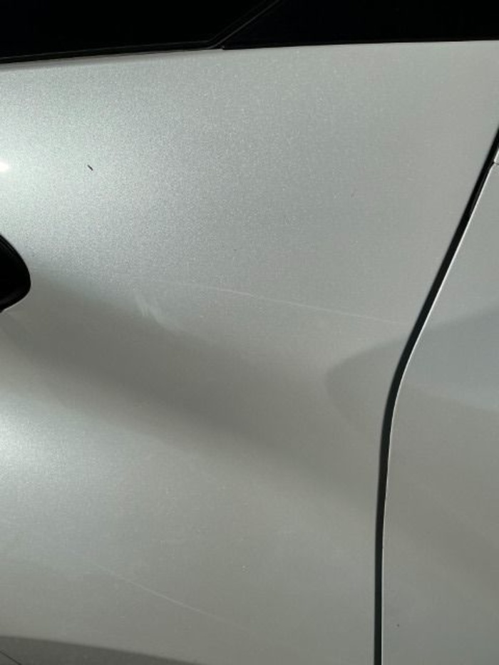 Toyota C-HR 1.8 125H Advance 90 kW (122 CV) Vehículo usado en Madrid Toyota C-HR 1.8 125H Advance 90 kW (122 CV) Vehículo usado en Madrid