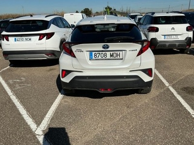 Toyota C-HR 1.8 125H Advance 90 kW (122 CV) 5 Toyota C-HR 1.8 125H Advance 90 kW (122 CV) 5