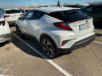 Toyota C-HR 1.8 125H Advance 90 kW (122 CV) 6 Toyota C-HR 1.8 125H Advance 90 kW (122 CV) 6