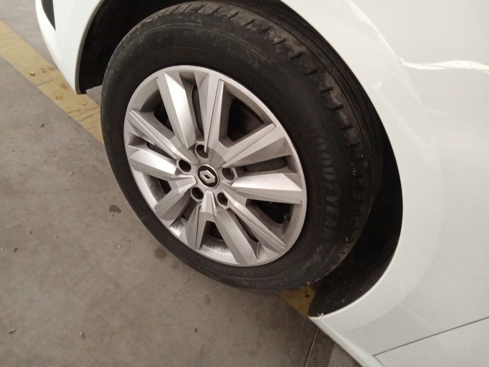 Renault Megane Equilibre Blue dCi 85 kW (115 CV) Vehículo usado en Madrid Renault Megane Equilibre Blue dCi 85 kW (115 CV) Vehículo usado en Madrid