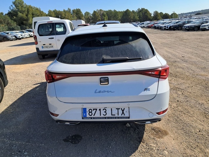 SEAT León ST 1.5 eTSI S&S FR Go L DSG 110 kW (150 CV) Vehículo usado en Madrid SEAT León ST 1.5 eTSI S&S FR Go L DSG 110 kW (150 CV) Vehículo usado en Madrid