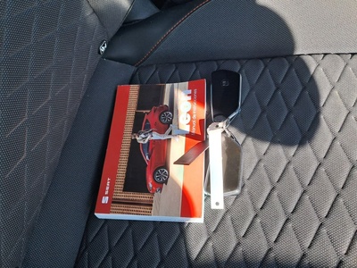 SEAT León ST 1.5 eTSI S&S FR Go L DSG 110 kW (150 CV) 9 SEAT León ST 1.5 eTSI S&S FR Go L DSG 110 kW (150 CV) 9