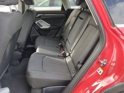 Audi Q3 Advanced 35 TDI 110 kW (150 CV) S tronic 9 Audi Q3 Advanced 35 TDI 110 kW (150 CV) S tronic 9