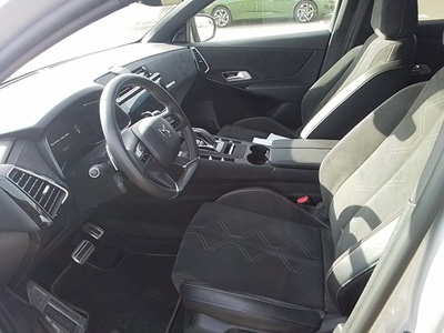 DS DS7 Crossback BlueHDi 130 DE Performance Line AT 96 kW (130 CV) 11 DS DS7 Crossback BlueHDi 130 DE Performance Line AT 96 kW (130 CV) 11