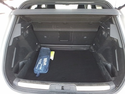 DS DS7 Crossback BlueHDi 130 DE Performance Line AT 96 kW (130 CV) 8 DS DS7 Crossback BlueHDi 130 DE Performance Line AT 96 kW (130 CV) 8