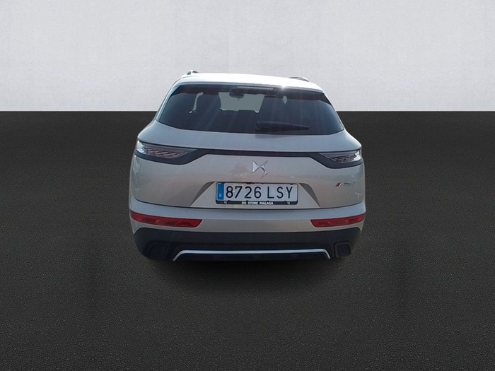 DS DS7 Crossback BlueHDi 130 DE Performance Line AT 96 kW (130 CV) Vehículo usado en Madrid DS DS7 Crossback BlueHDi 130 DE Performance Line AT 96 kW (130 CV) Vehículo usado en Madrid