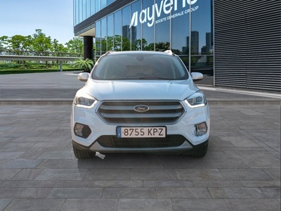 Ford Kuga 2.0 TDCI S&S Titanium 4x2 110 kW (150 CV) 2 Ford Kuga 2.0 TDCI S&S Titanium 4x2 110 kW (150 CV) 2