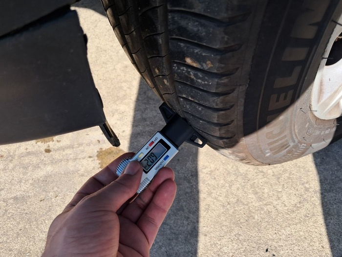 Ford Kuga 2.0 TDCI S&S Titanium 4x2 110 kW (150 CV) Vehículo usado en Madrid Ford Kuga 2.0 TDCI S&S Titanium 4x2 110 kW (150 CV) Vehículo usado en Madrid