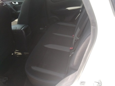 Nissan Qashqai dCi 85 Acenta 85 kW (115 CV) 12 Nissan Qashqai dCi 85 Acenta 85 kW (115 CV) 12