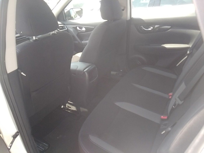 Nissan Qashqai dCi 85 Acenta 85 kW (115 CV) Vehículo usado en Madrid Nissan Qashqai dCi 85 Acenta 85 kW (115 CV) Vehículo usado en Madrid