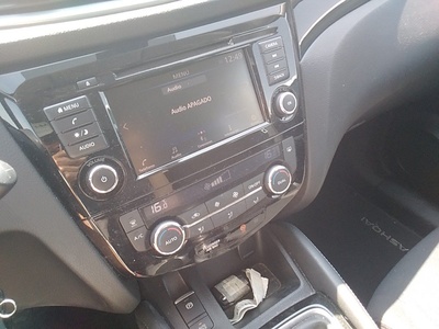 Nissan Qashqai dCi 85 Acenta 85 kW (115 CV) 10 Nissan Qashqai dCi 85 Acenta 85 kW (115 CV) 10