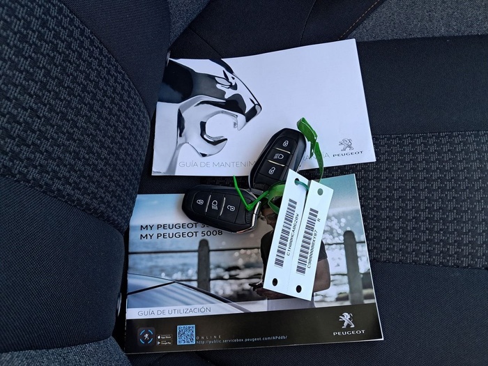 Peugeot 3008 BlueHDi 130 S&S Active Pack 96 kW (130 CV) Vehículo usado en Madrid Peugeot 3008 BlueHDi 130 S&S Active Pack 96 kW (130 CV) Vehículo usado en Madrid