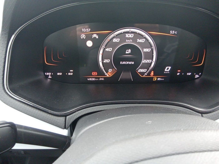 SEAT Ibiza 1.0 TSI Reference XM 70 kW (95 CV) Vehículo usado en Madrid SEAT Ibiza 1.0 TSI Reference XM 70 kW (95 CV) Vehículo usado en Madrid