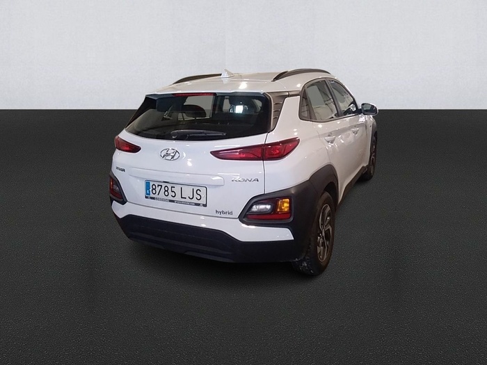 Hyundai Kona 1.6 GDI HEV Klass DT 104 kW (141 CV) Vehículo usado en Madrid Hyundai Kona 1.6 GDI HEV Klass DT 104 kW (141 CV) Vehículo usado en Madrid