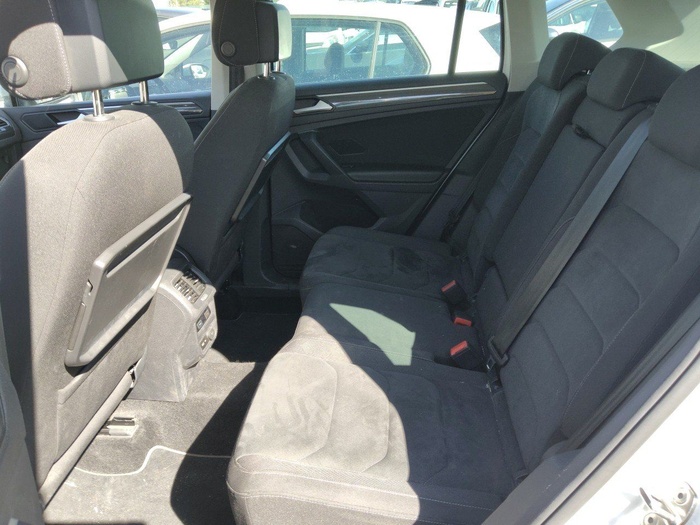 Volkswagen Tiguan Sport 2.0 TDI 110 kW (150 CV) DSG Vehículo usado en Madrid Volkswagen Tiguan Sport 2.0 TDI 110 kW (150 CV) DSG Vehículo usado en Madrid