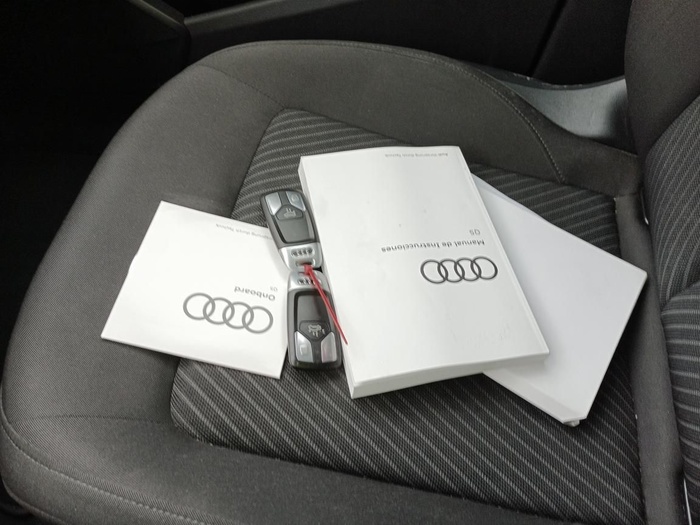 Audi Q5 Advanced 45 TFSI quattro 180 kW (245 CV) S tronic Vehículo usado en Madrid Audi Q5 Advanced 45 TFSI quattro 180 kW (245 CV) S tronic Vehículo usado en Madrid