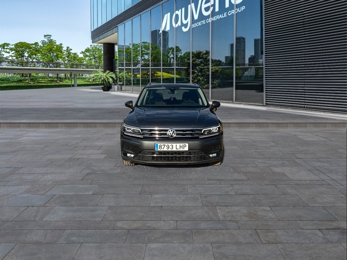 Volkswagen Tiguan Sport 2.0 TDI 110 kW (150 CV) DSG Vehículo usado en Madrid Volkswagen Tiguan Sport 2.0 TDI 110 kW (150 CV) DSG Vehículo usado en Madrid