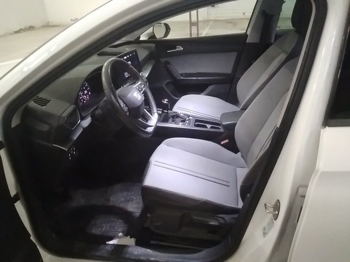 SEAT León 2.0 TDI S&S Style Go 85 kW (115 CV) Vehículo usado en Madrid SEAT León 2.0 TDI S&S Style Go 85 kW (115 CV) Vehículo usado en Madrid