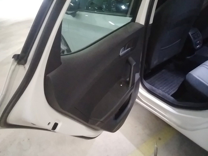 SEAT León 2.0 TDI S&S Style Go 85 kW (115 CV) Vehículo usado en Madrid SEAT León 2.0 TDI S&S Style Go 85 kW (115 CV) Vehículo usado en Madrid