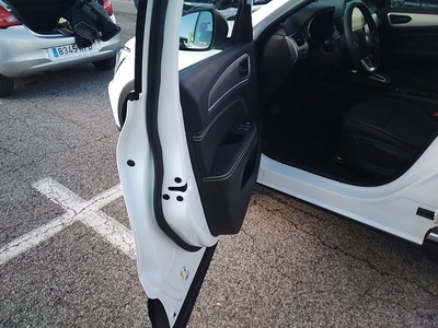 Renault Arkana Techno E-Tech full hybrid 107 kW (145 CV) 11 Renault Arkana Techno E-Tech full hybrid 107 kW (145 CV) 11