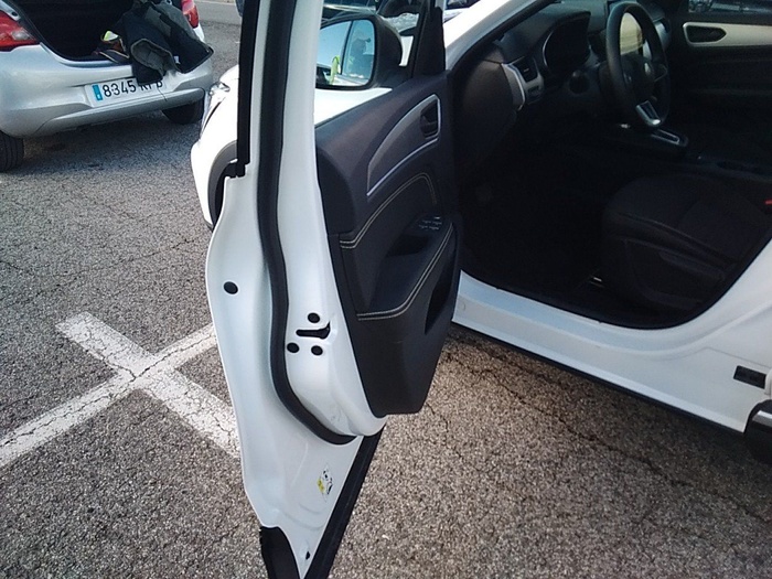 Renault Arkana Techno E-Tech full hybrid 107 kW (145 CV) Vehículo usado en Madrid Renault Arkana Techno E-Tech full hybrid 107 kW (145 CV) Vehículo usado en Madrid