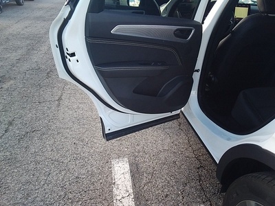 Renault Arkana Techno E-Tech full hybrid 107 kW (145 CV) 10 Renault Arkana Techno E-Tech full hybrid 107 kW (145 CV) 10