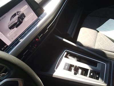 Volkswagen Golf Variant Life 1.0 eTSI 81 kW (110 CV) DSG 11 Volkswagen Golf Variant Life 1.0 eTSI 81 kW (110 CV) DSG 11