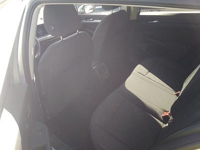 Volkswagen Golf Variant Life 1.0 eTSI 81 kW (110 CV) DSG 15 Volkswagen Golf Variant Life 1.0 eTSI 81 kW (110 CV) DSG 15