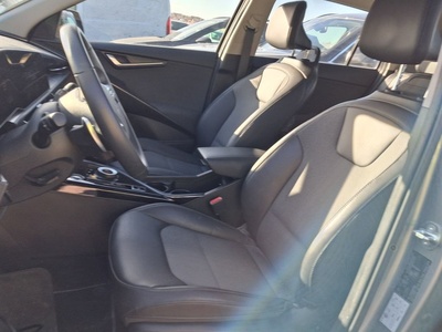 Kia Niro 1.6 GDi PHEV Drive 135 kW (183 CV) 13 Kia Niro 1.6 GDi PHEV Drive 135 kW (183 CV) 13