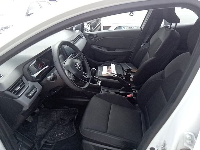 Renault Clio Business SCe 48 kW (65 CV) Vehículo usado en Madrid Renault Clio Business SCe 48 kW (65 CV) Vehículo usado en Madrid