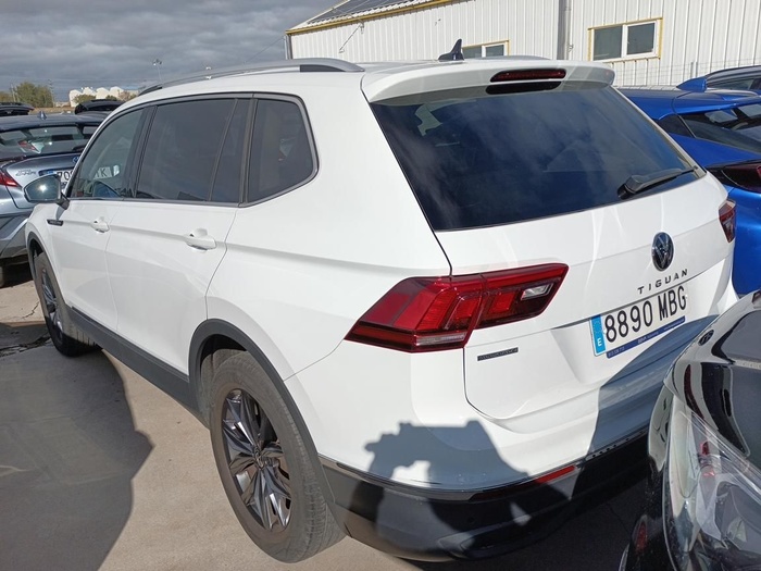 Volkswagen Tiguan Allspace Life 2.0 TDI 110 kW (150 CV) DSG Vehículo usado en Madrid Volkswagen Tiguan Allspace Life 2.0 TDI 110 kW (150 CV) DSG Vehículo usado en Madrid