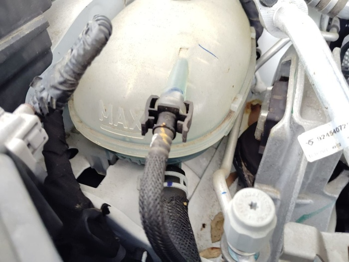 Nissan Juke DIG-T Acenta 84 kW (114 CV) Vehículo usado en Madrid Nissan Juke DIG-T Acenta 84 kW (114 CV) Vehículo usado en Madrid